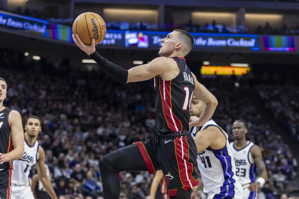 据每位客人 据每位客人