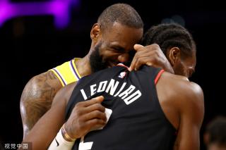 艺术和詹姆 艺术和詹姆